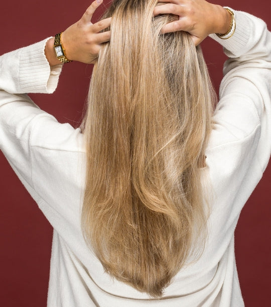 Tu cabello después del verano: hora de rehidratar y reparar con nuestros champús profesionales